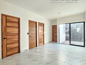 Venta de Casa de 1 Planta en Villa de Álvarez