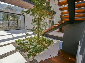 Casa en Venta Puerta Las Lomas (Coto Lagos) con Vista Al Lago