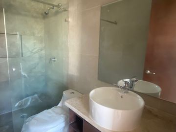 ESTRENA YA CASA DE 4 RECÁMARAS EN PARQUE CHIHUAHUA !!!!!