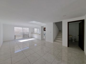 CASAS EN VENTA EN ZONA LOS HEROES EN CHAPULCO SOBRE PERIFERICO Y LA 14!
