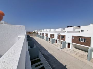 CASAS EN VENTA EN ZONA LOS HEROES EN CHAPULCO SOBRE PERIFERICO Y LA 14!