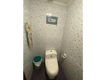 Venta casa 4D 2B piscina, estacionamiento  en Los Villares, Los Andes