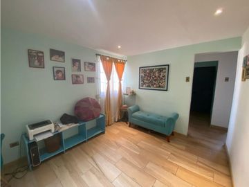 Venta casa 4D 2B piscina, estacionamiento  en Los Villares, Los Andes