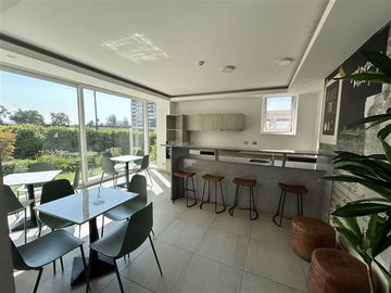 Departamento en Venta en Av. Americo Vespucio / Metro Las Torres