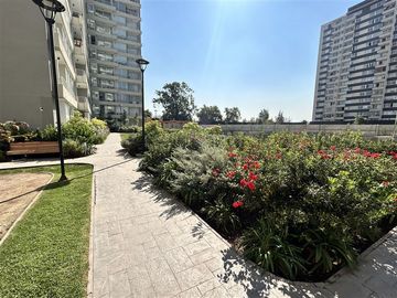 Departamento en Venta en Av. Americo Vespucio / Metro Las Torres