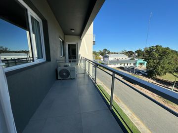 DEPARTAMENTO 2 AMBIENTES. PRIMERA CALIDAD. OPORTUNIDAD