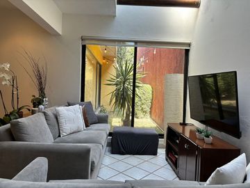 VENTA CASA EN SAN NICOLÁS TOTOLAPAN