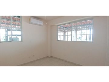 Vendo apartamento remodelado Ph Plaza Camino Real, Betania