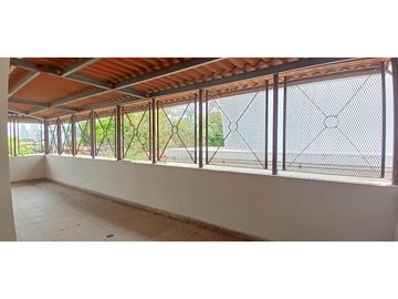 Vendo apartamento remodelado Ph Plaza Camino Real, Betania