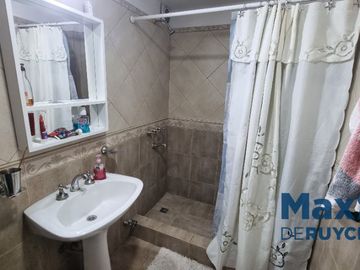 Casa en venta en Bernal Oeste