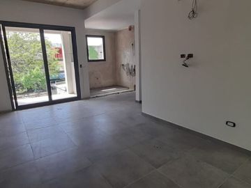 Departamento en venta en Florencio Varela Oeste
