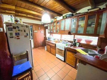 Casa en venta en Villa Gesell