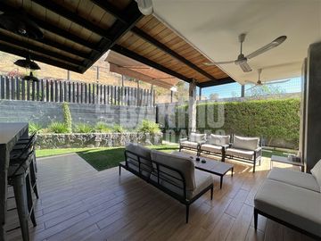 Casa en Venta en La Reserva / Las Canteras