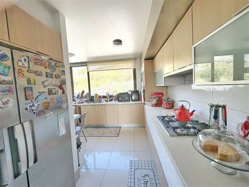 Departamento en Venta en Departamento con piscina exclusiva y quincho !!!