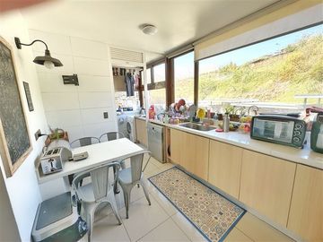 Departamento en Venta en Departamento con piscina exclusiva y quincho !!!