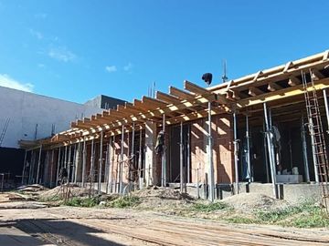 Venta de hermosa casa en alto alberdi - Apto Credito