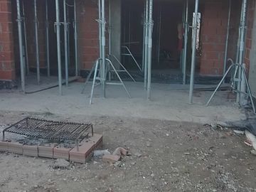Venta de hermosa casa en alto alberdi - Apto Credito