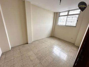 Departamento de venta en Sur – código:21096