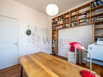 Departamento en Venta en Estratégica y Amplia Propiedad en Pleno Centro Comercial y Gubernamental