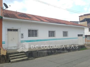 VENTA de CASAS en LA MESA