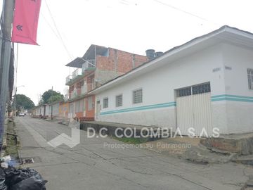 VENTA de CASAS en LA MESA