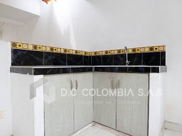 VENTA de CASAS en SAN CAYETANO