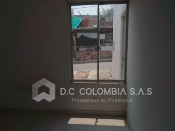 VENTA de CASAS en SAN CAYETANO