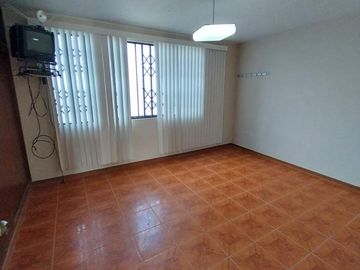 SE VENDE CASA DE PLAYA EN CLUB SOLIMAR - LURIN