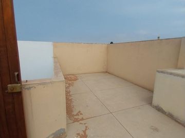 SE VENDE CASA DE PLAYA EN CLUB SOLIMAR - LURIN