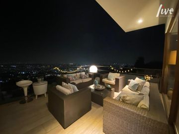 VENDO HERMOSA CASA MIRADOR DE LOS DOMINICOS