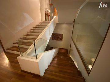 VENDO HERMOSA CASA MIRADOR DE LOS DOMINICOS