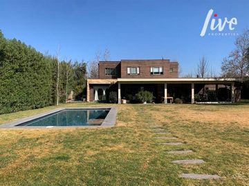 Vendo Casa en Condominio La Pircas de Chicureo