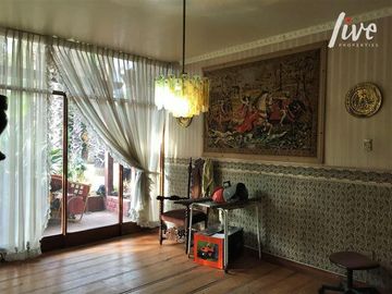 Hermosa casa con amplio terreno, excelente ubicación,  La R