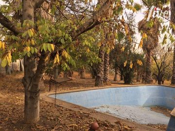 Hermosa casa con amplio terreno, excelente ubicación,  La R