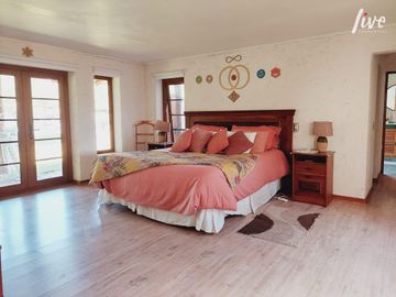 Se Vende Casa Chilena en exclusivo sector de Chicureo.