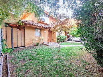 Se vende Casa en Condominio de Chamisero, Chicureo