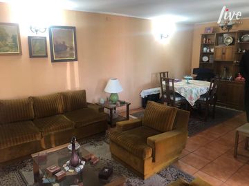 Vendo Casa Bramante/Rafael Sanzio, gran terreno, Esquina, L