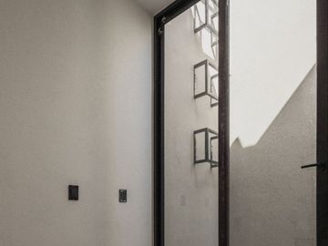 Casa en Venta en Altozano:  Viva con Distinción y Confort