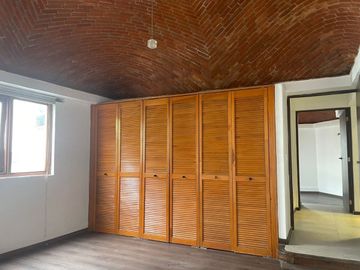 HAZ DE ESTA CASA UN ACOGEDOR HOGAR