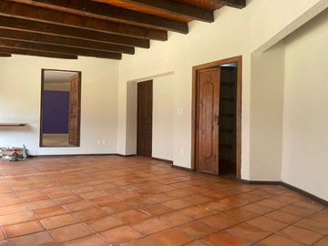 HAZ DE ESTA CASA UN ACOGEDOR HOGAR