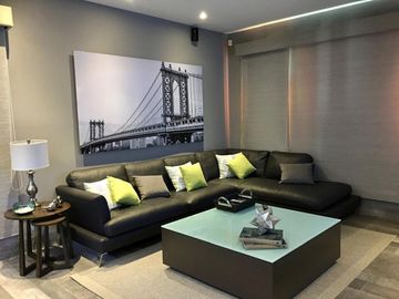 CASA EN VENTA DE 3 RECÁMARAS EN EL EXCLUSIVO YUCATÁN COUNTRY CLUB