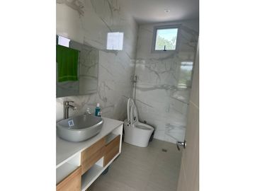 CASA EN VENTA SECTOR JUAN DE ACOSTA, A POCOS MTS DE LA PLAYA