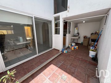 Casa en venta en Candiles, Camino Real, Querétaro.