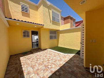 Casa en venta en Candiles, Camino Real, Querétaro.