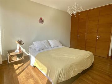 Departamento en Venta en San Carlos De Apoquindo / Colegios Padre Hutado y Juanita De Los Andes