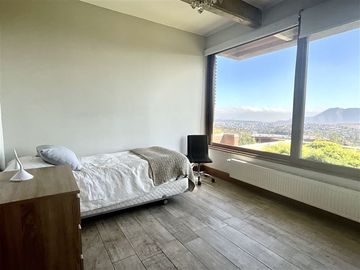 Departamento en Venta en San Carlos De Apoquindo / Colegios Padre Hutado y Juanita De Los Andes