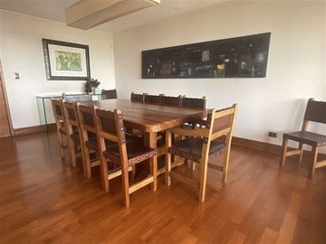 Departamento en Venta en San Carlos De Apoquindo / Colegios Padre Hutado y Juanita De Los Andes