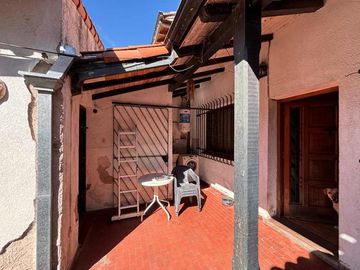 Chalet en venta en Bernal Centro