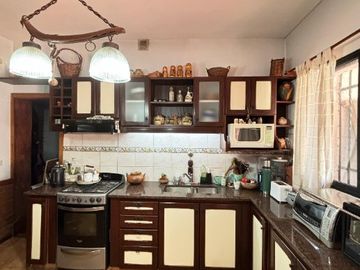 Chalet en venta en Bernal Centro