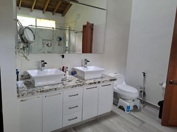 CASA CAMPESTRE en VENTA en Pereira EL Tigre, Condominio San José